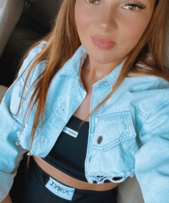 Снежана, 27